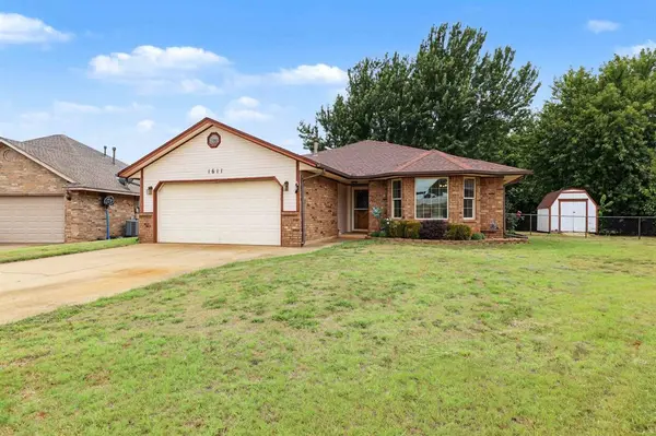 1611 N Orchard TER, Mustang, OK 73064