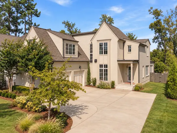 1808 Castleman Dr, Nashville, TN 37215