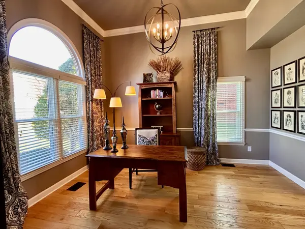 517 Rivercrest Cv, Nashville, TN 37214