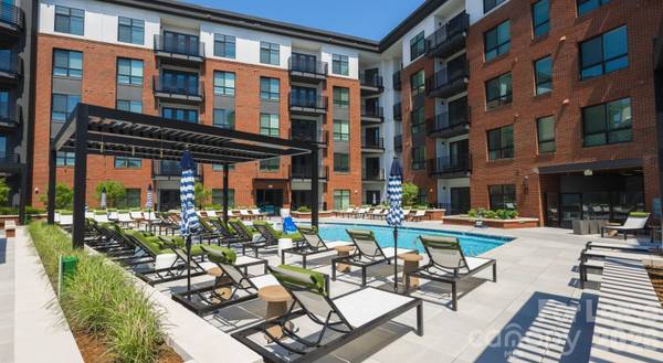 1711 Commonwealth AVE #S1, Charlotte, NC 28205