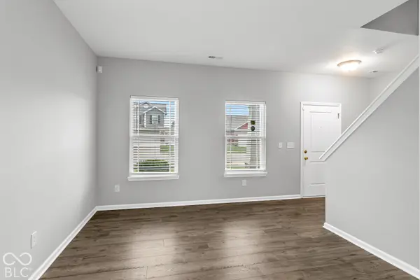 394 Longleaf LN, Greenfield, IN 46140