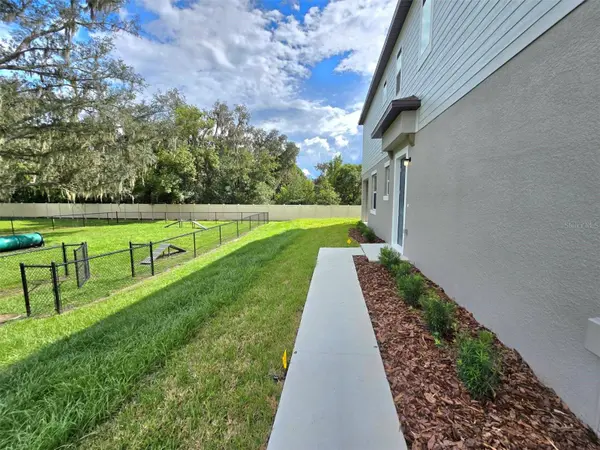 3258 LAPIS LAKE DRIVE, Zephyrhills, FL 33541