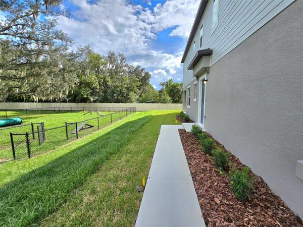 3258 LAPIS LAKE DRIVE, Zephyrhills, FL 33541