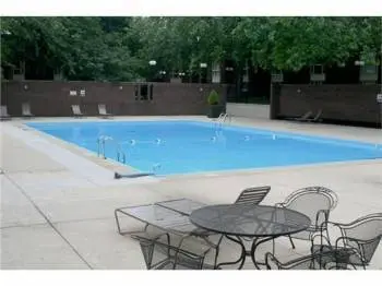 2605 S INDIANA AVE #2207, Chicago, IL 60616