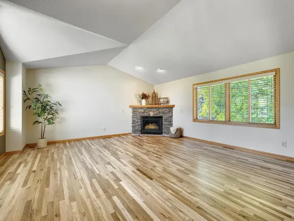 14930 Waco ST NW, Ramsey, MN 55303