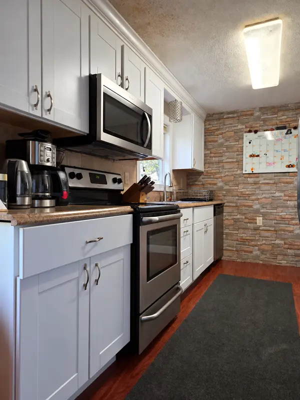 3913 52nd AVE N, Brooklyn Center, MN 55429