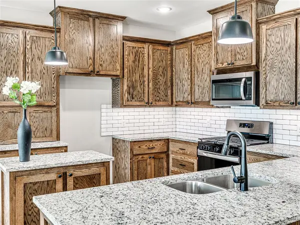 4529 Red Bird RD, Shawnee, OK 74804