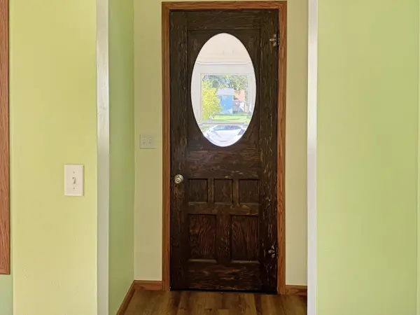 1564 PLUMMER ST, Oshkosh, WI 54902-6565