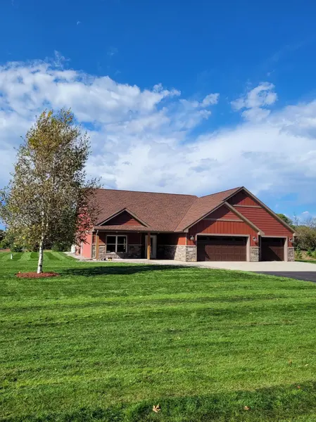 19310 University Avenue NW, Oak Grove, MN 55011