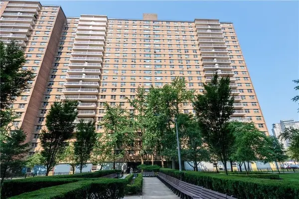 460 Neptune AVE #13G, Brooklyn, NY 11204