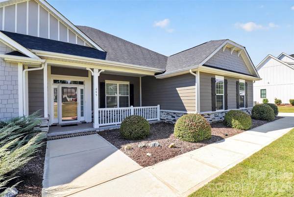 245 Glenwood DR, Oakboro, NC 28129