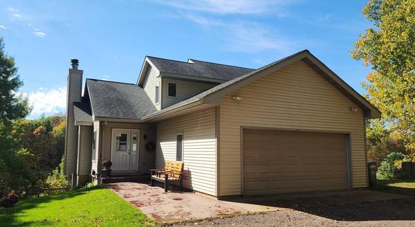 E3297 1290th AVE, Boyceville, WI 54725