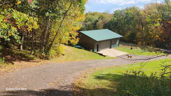 E3297 1290th AVE, Boyceville, WI 54725