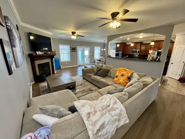 349 Winter Terrace Ln, Clarksville, TN 37040