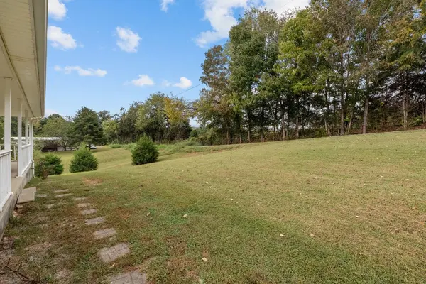 12 Hankins Hollow Ln, Tennessee Ridge, TN 37178