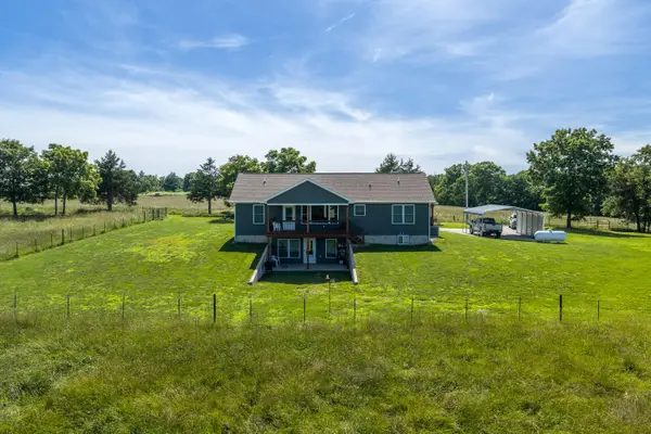 15221 Cleveland RD, Houston, MO 65483