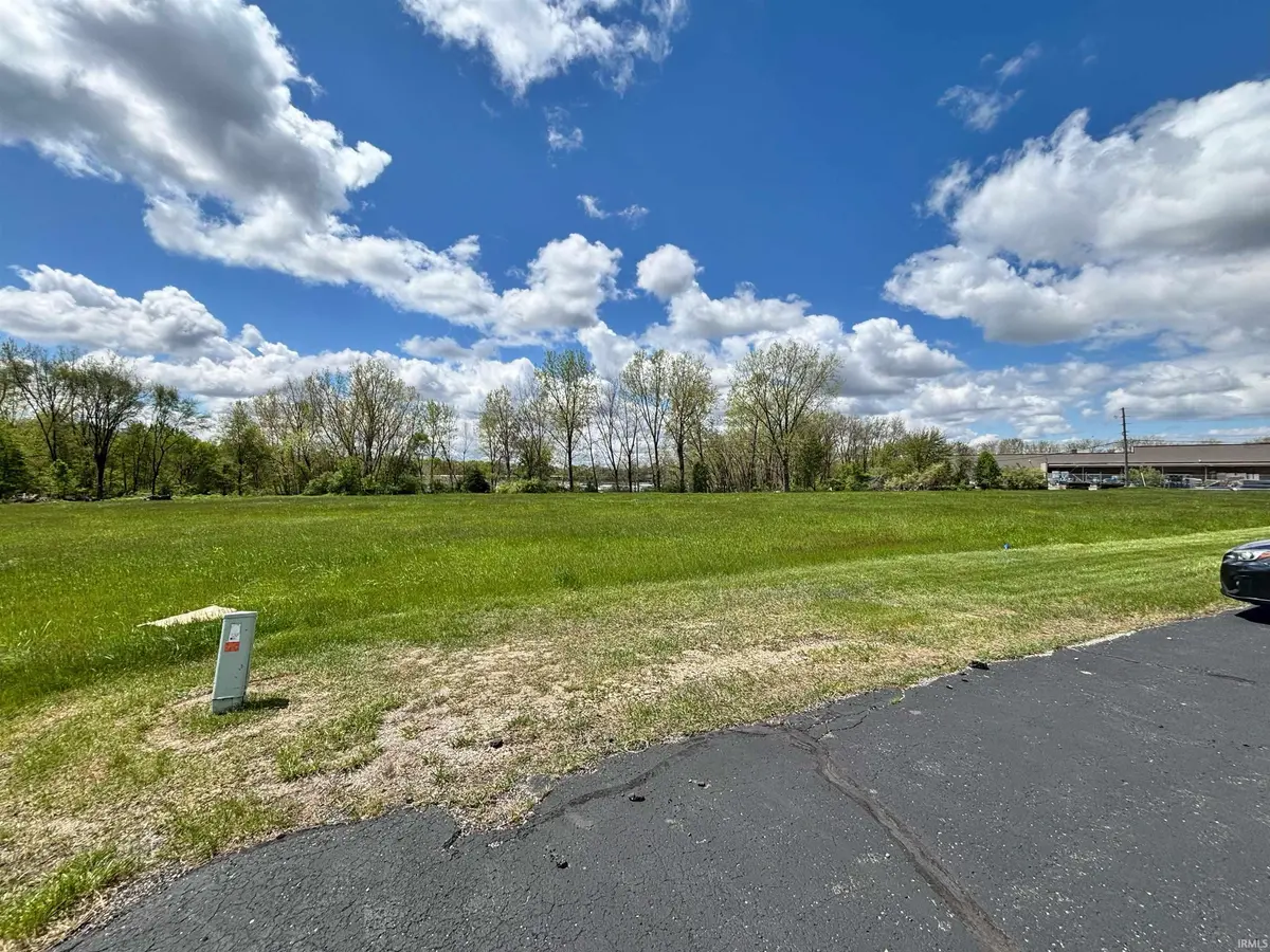 Commerce DR, Warsaw, IN 46580