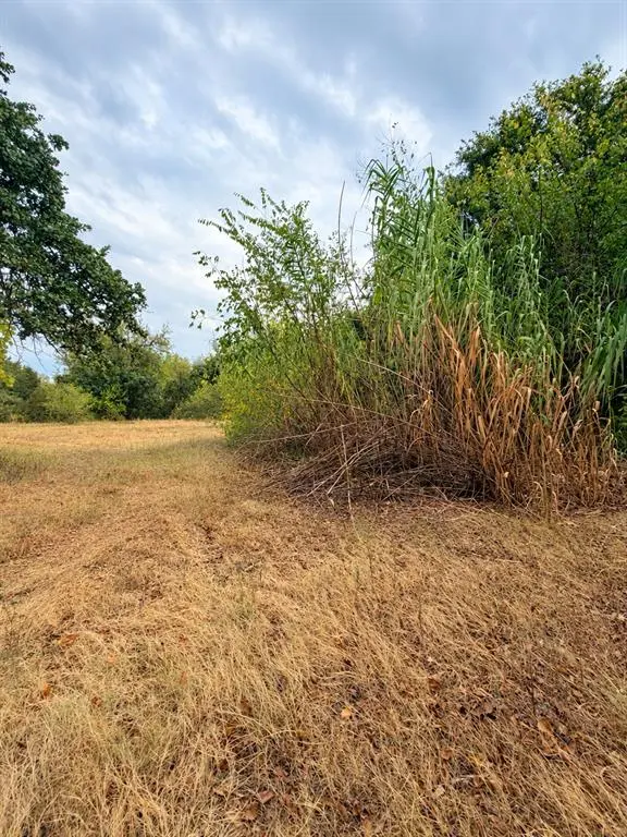 SE 33rd ST, Choctaw, OK 73020