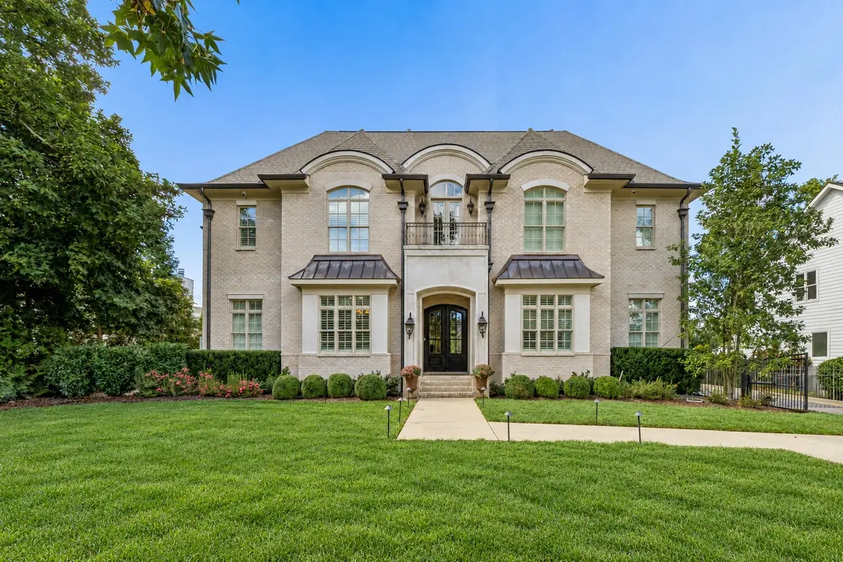 4019 Vailwood Dr, Nashville, TN 37215