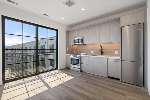 4315 S Congress Ave #224, Austin, TX 78745