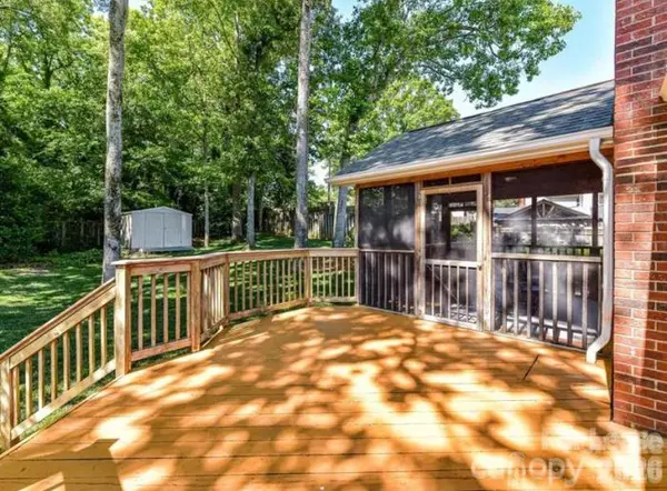 10909 Tradewinds EXPY SW #10909 Tradewinds Ln, Cha, Charlotte, NC 28226