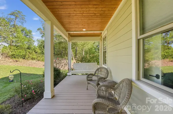 180 Duck Cove RD, Belmont, NC 28012
