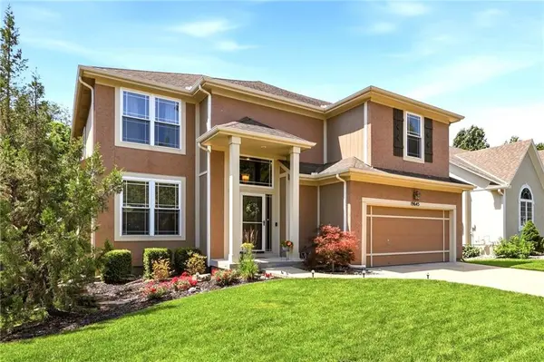 19645 W 110th ST, Olathe, KS 66061