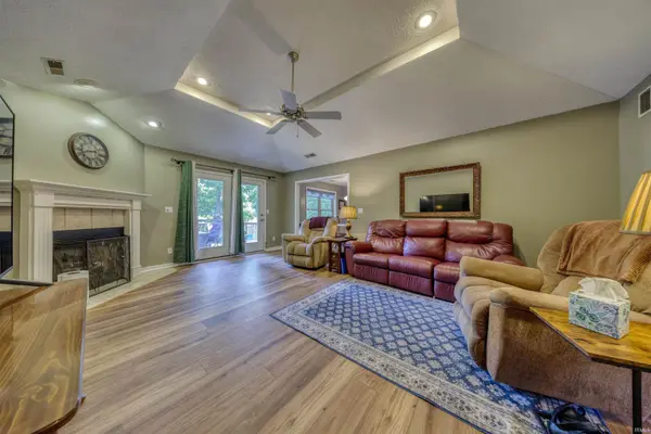 900 S Melody LN, Santa Claus, IN 47579