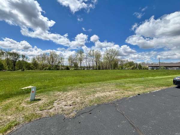 Commerce DR, Warsaw, IN 46580