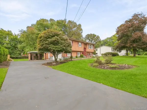 131 Sleepy Hollow LN, Congers, NY 10920