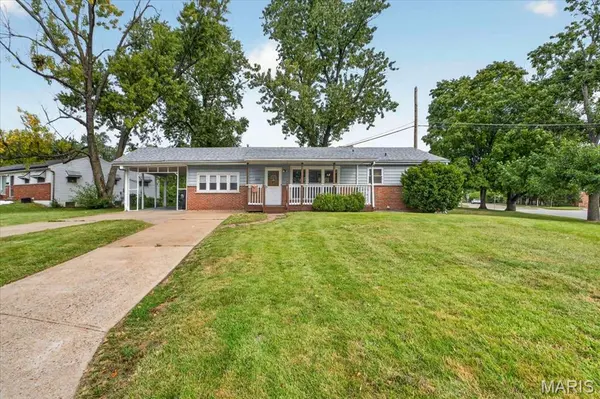 503 Holiday AVE, Hazelwood, MO 63042