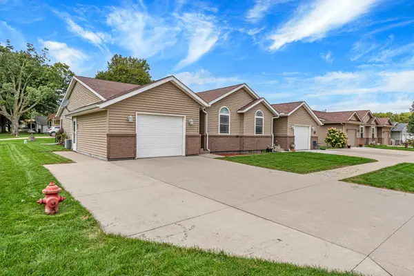 501 Primrose LN, Geneseo, IL 61254