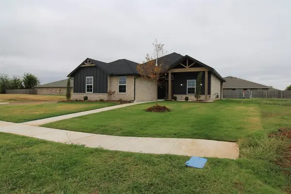 606 Laurel GRV, Washington, OK 73093