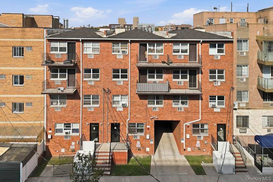 13907 34th AVE, Flushing, NY 11354