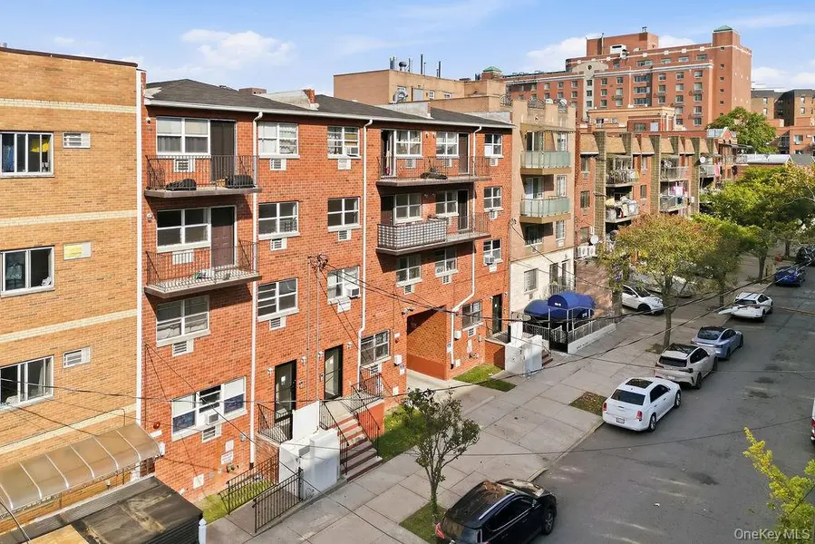 13911 34th AVE, Flushing, NY 11354