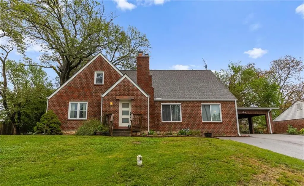 3137 N 54 ST, Kansas City, KS 66104