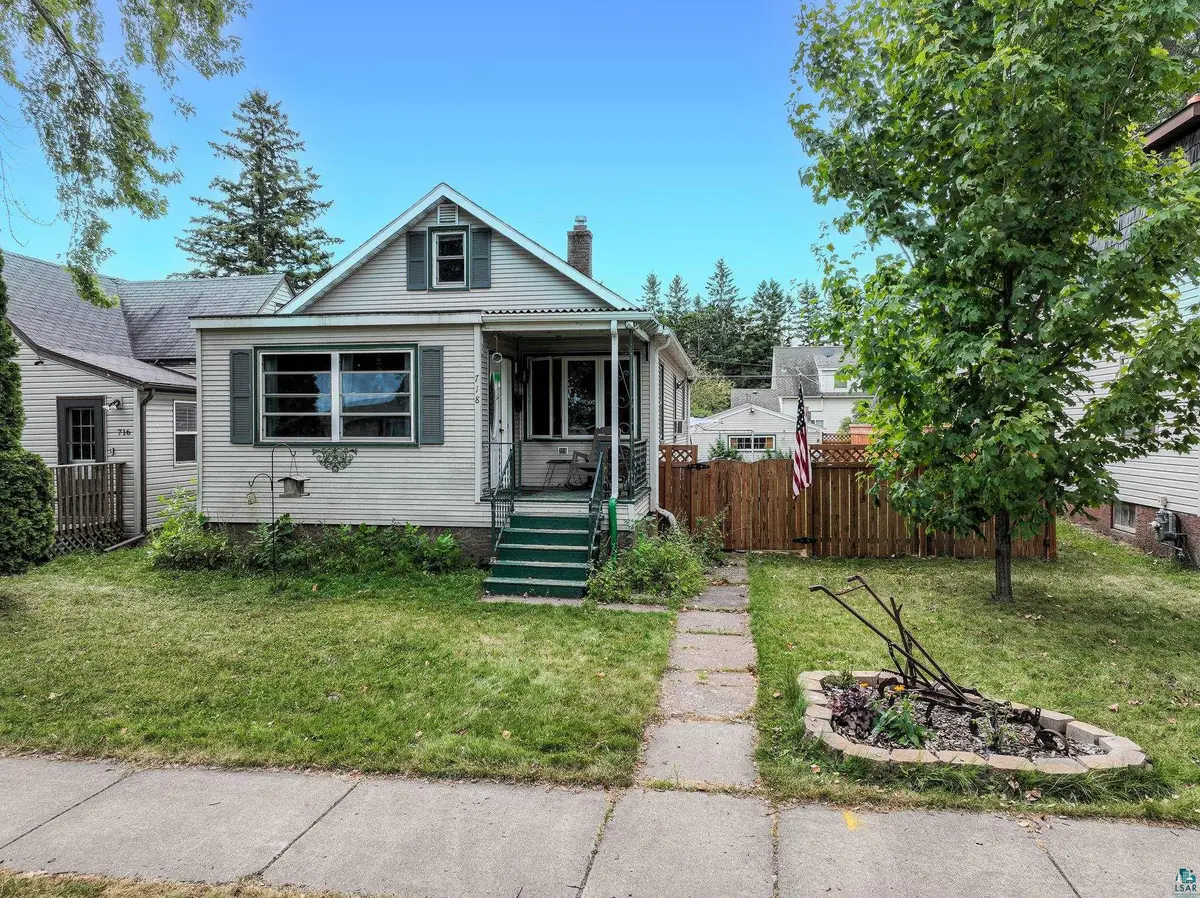 718 Broadway St, Superior, WI 54880