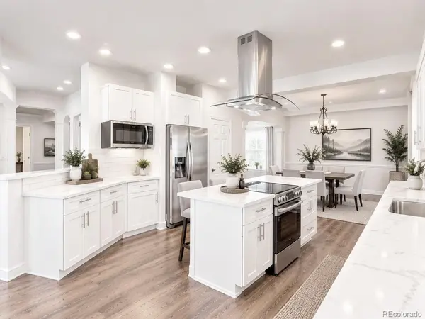 9633 E Caley, Englewood, CO 80111