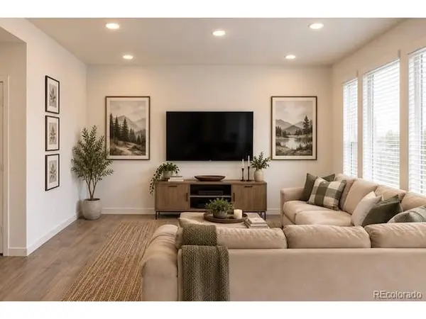 704 Yankee Boy, Elizabeth, CO 80107