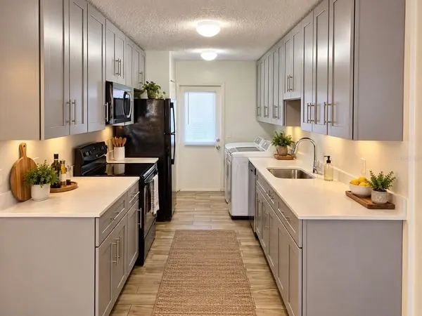 378 W ROSEWOOD LN #378, Tavares, FL 32778