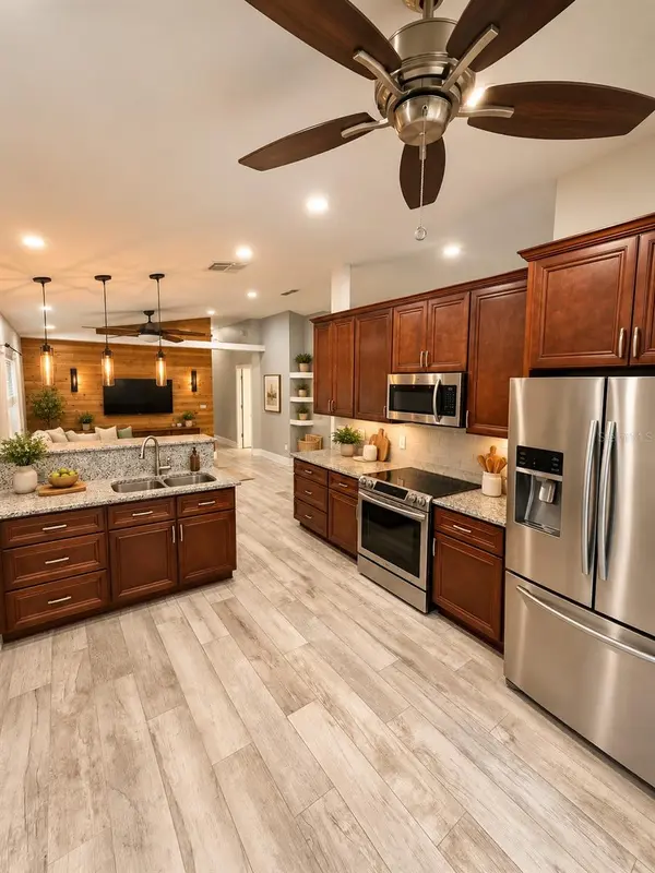 179 DAHLIA VILLAGE CIR #63, Orlando, FL 32807