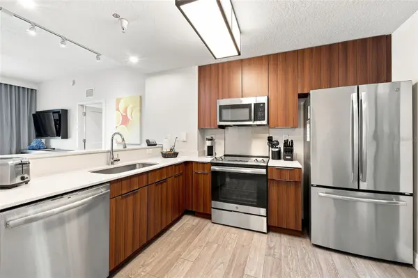 14501 GROVE RESORT #2304, Winter Garden, FL 34787