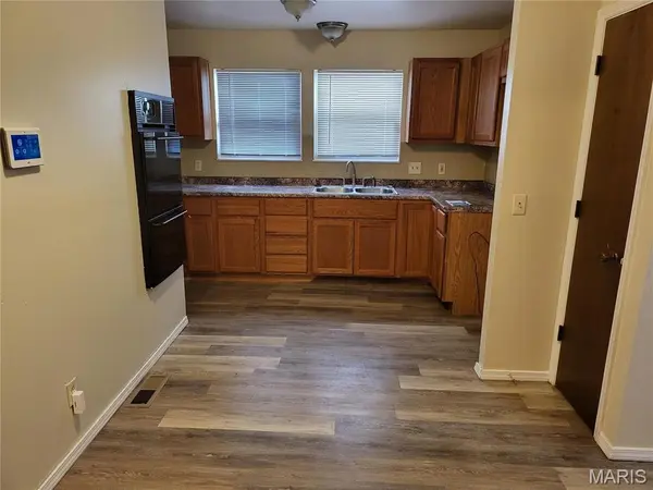 11320 Wamsutta TRL, Florissant, MO 63033
