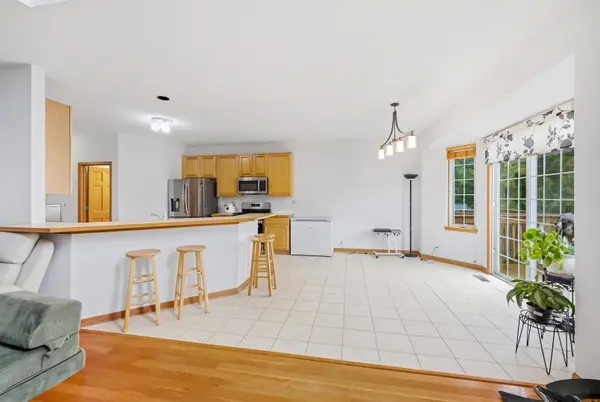 11610 Lake Shore DR, Orland Park, IL 60467