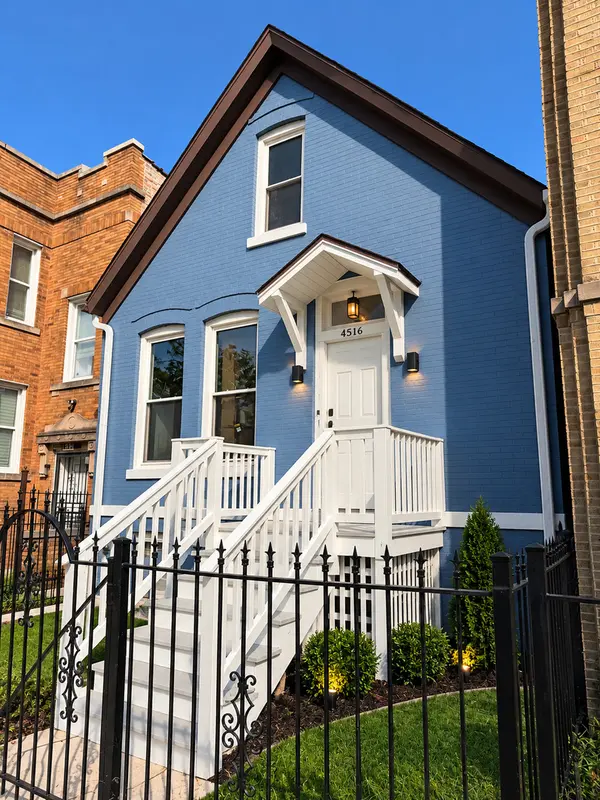 4516 W Van Buren ST, Chicago, IL 60624
