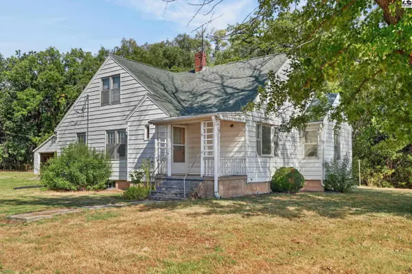1145 State Road 14, Lyons, KS 67554