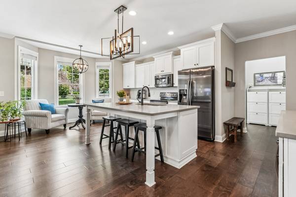 1359 Round Hill Ln, Spring Hill, TN 37174