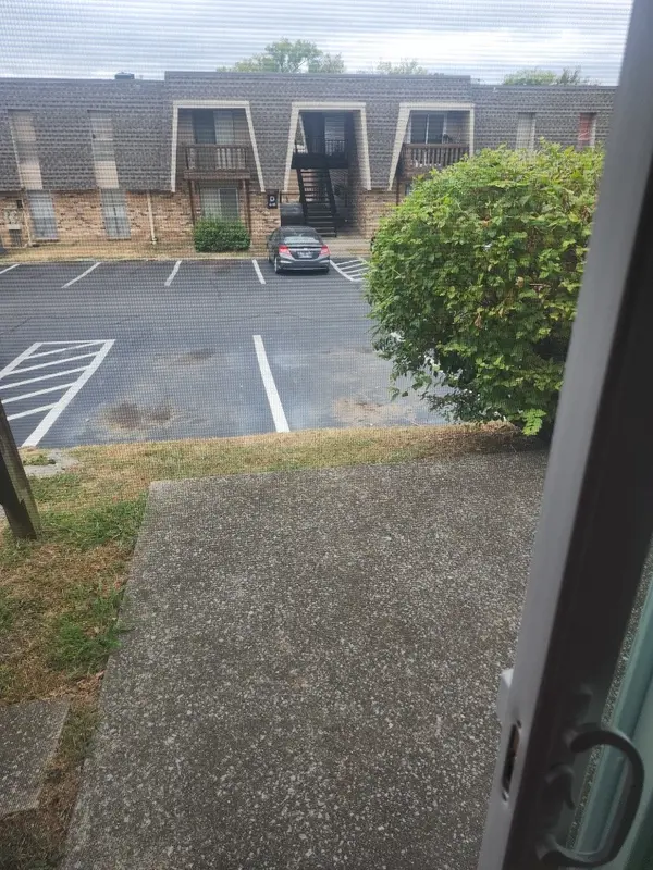 370 Wallace Rd #G15, Nashville, TN 37211