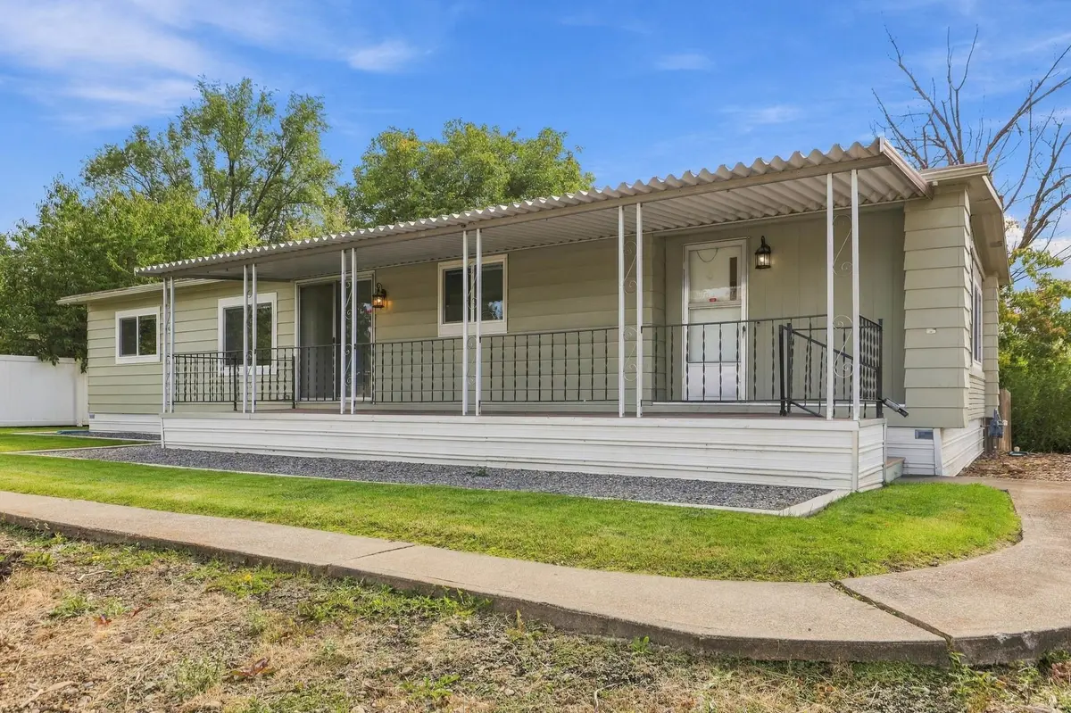 18804 E marlin Dr, Otis Orchards, WA 99027