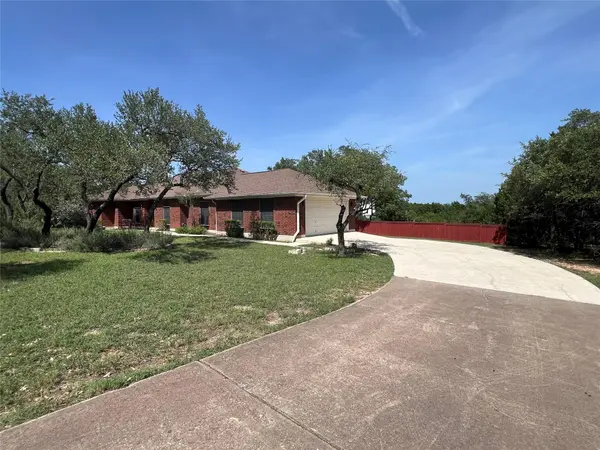 10400 West Cave LOOP, Dripping Springs, TX 78620